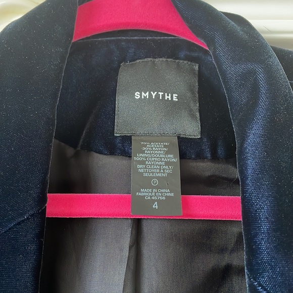 Smythe Blue Velvet - Picture 2 of 4